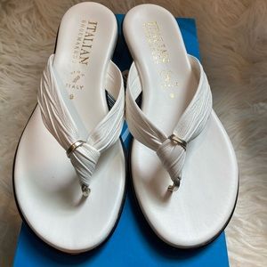 Italian Shoemakers Aleena White Sandals size 9
